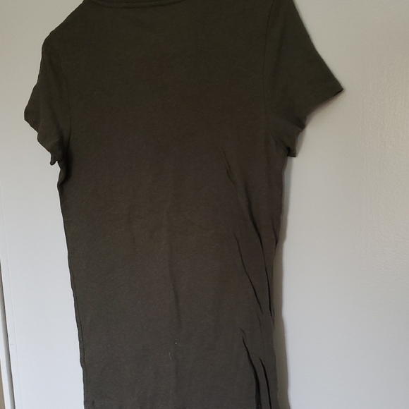 Universal Thread Olive Meriwether Crew Tee - Picture 4 of 4